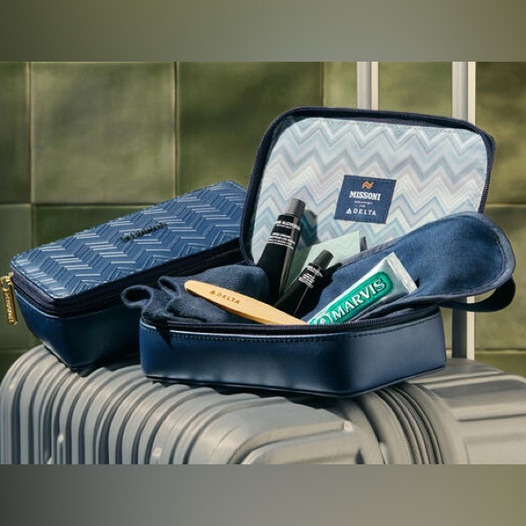 BRAND NEW, NEVER OPENED! Delta One x Missoni luxury amenity kit! - Picture 7 of 9